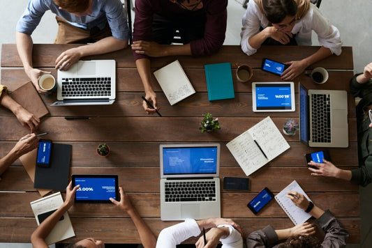 How Reliable Support Services Keep Businesses on Track